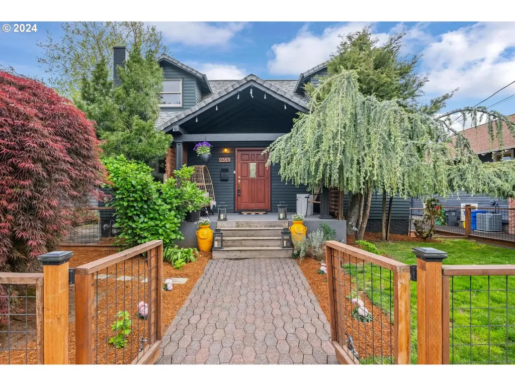 2353 Se 52nd Avenue Portland OR 97215