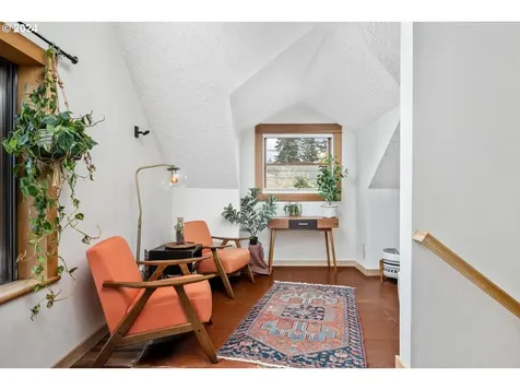 2353 Se 52nd Avenue Portland OR 97215