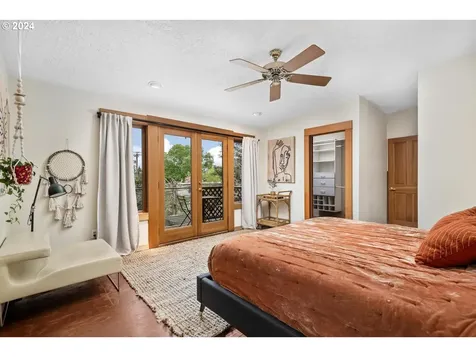 2353 Se 52nd Avenue Portland OR 97215