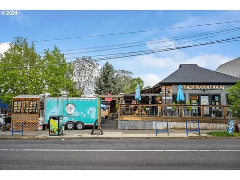 2353 Se 52nd Avenue Portland OR 97215