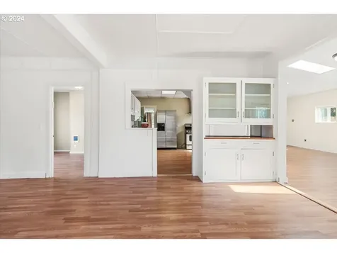 415 SW Monroe Street Sheridan OR 97378