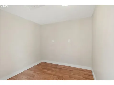 415 SW Monroe Street Sheridan OR 97378