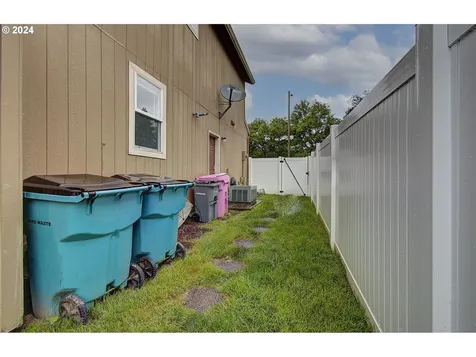107 Nw 16th Street Battle Ground WA 98604