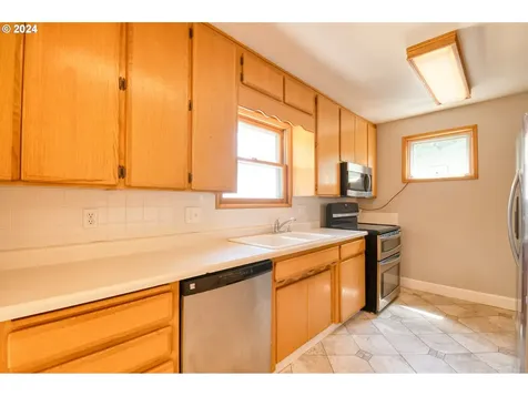 823 NW 5th Street Pendleton OR 97801