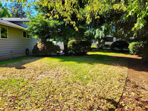 16919 NE Davis Street Portland OR 97230
