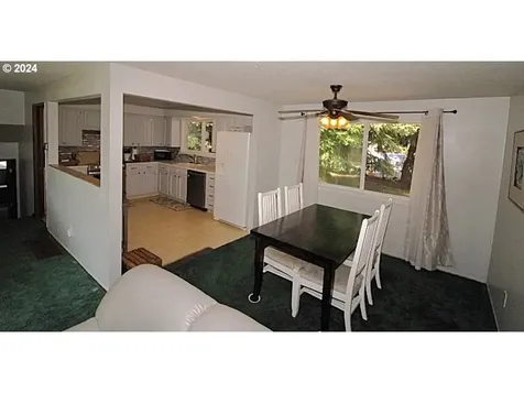 16919 NE Davis Street Portland OR 97230