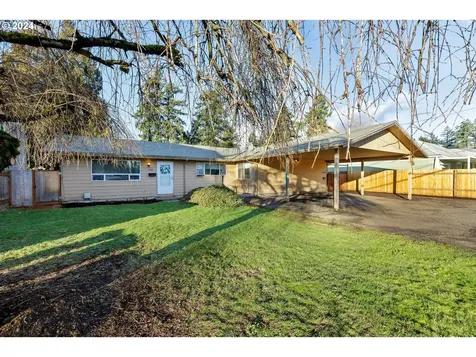 5503 Se Flavel Street Portland OR 97206