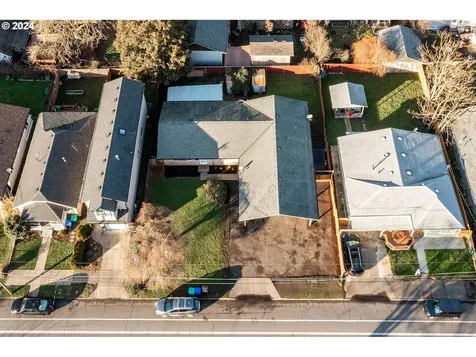 5503 Se Flavel Street Portland OR 97206