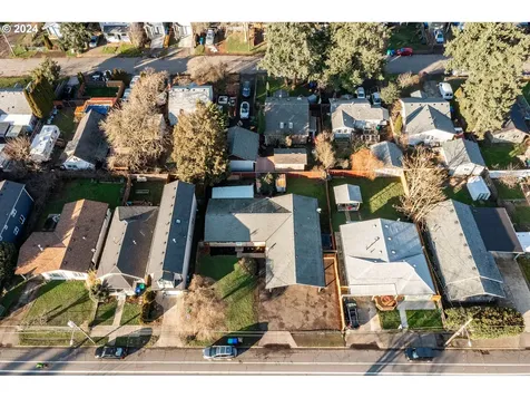 5503 Se Flavel Street Portland OR 97206
