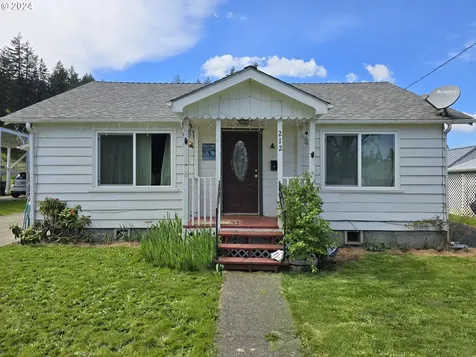 212 7th Avenue Sweet Home OR 97386