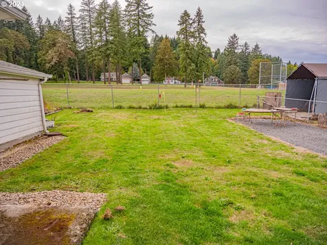 212 7th Avenue Sweet Home OR 97386