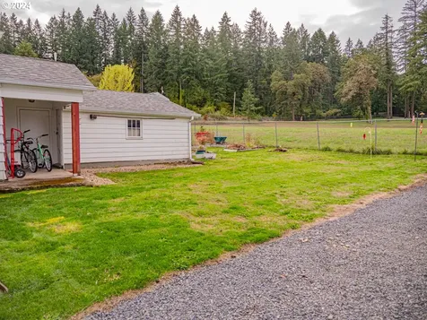 212 7th Avenue Sweet Home OR 97386