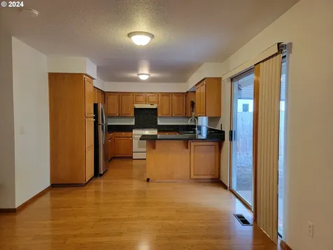 11857 Sw 128th Avenue Portland OR 97223