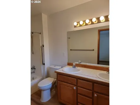 11857 Sw 128th Avenue Portland OR 97223