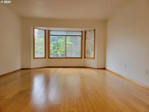 11857 Sw 128th Avenue Portland OR 97223