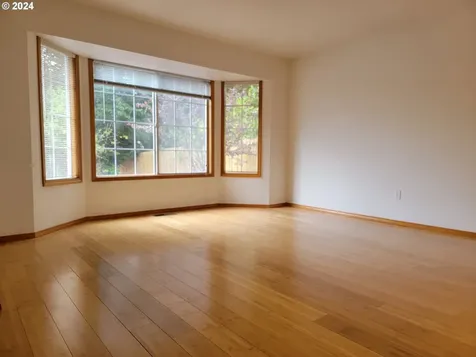 11857 Sw 128th Avenue Portland OR 97223