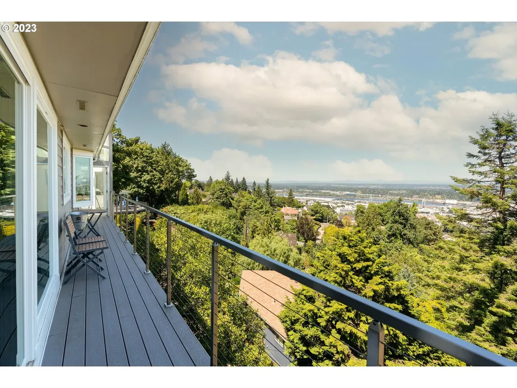 584 NW Macleay Boulevard Portland OR 97210