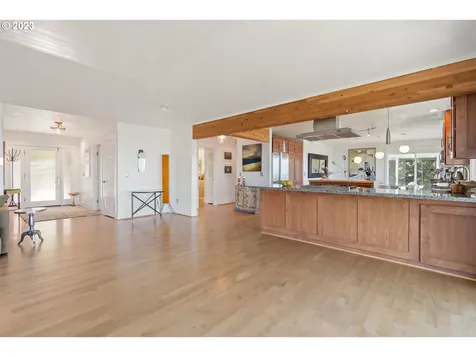 584 NW Macleay Boulevard Portland OR 97210