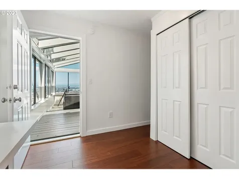 584 NW Macleay Boulevard Portland OR 97210