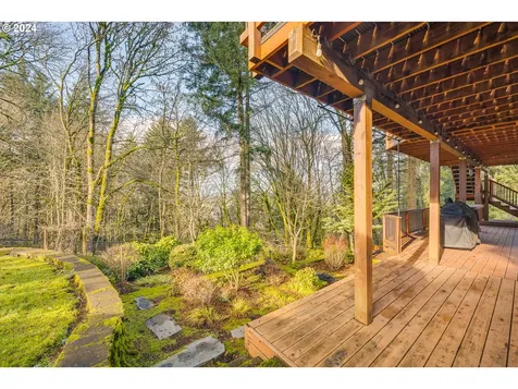 8217 SW Liz Place Beaverton OR 97007