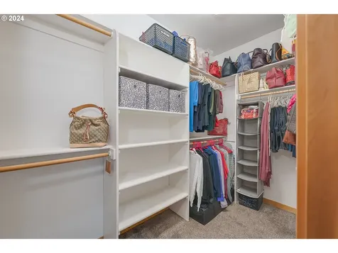 8217 SW Liz Place Beaverton OR 97007