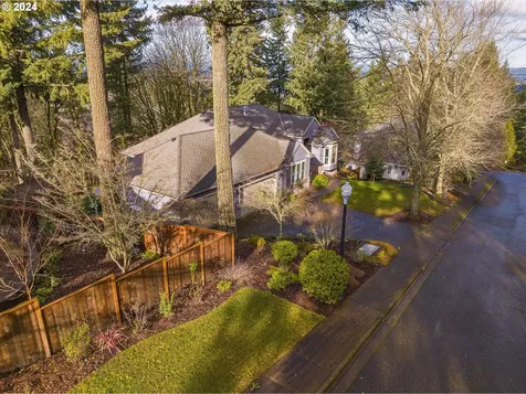 8217 SW Liz Place Beaverton OR 97007