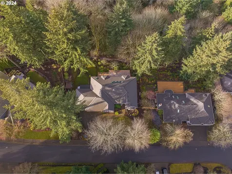 8217 SW Liz Place Beaverton OR 97007