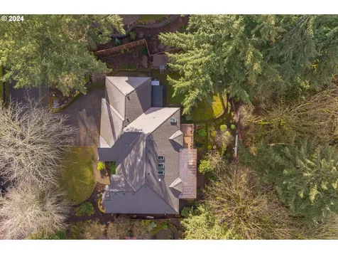 8217 SW Liz Place Beaverton OR 97007