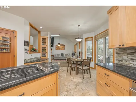 8217 SW Liz Place Beaverton OR 97007