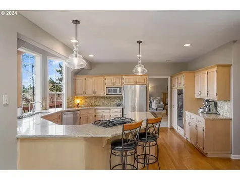 2365 Heath Street S Salem OR 97302