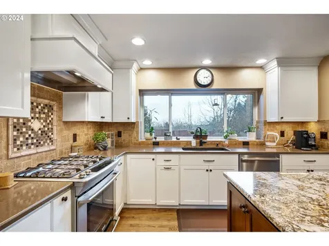 17060 SW Weir Road Beaverton OR 97007
