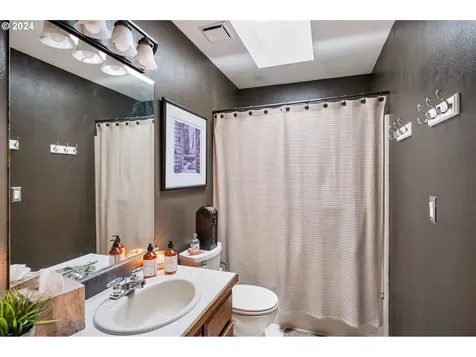 17060 SW Weir Road Beaverton OR 97007
