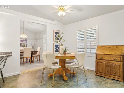 18535 S Schuebel Lane Beavercreek OR 97004