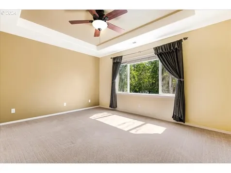 2910 Ne 13th Drive Hillsboro OR 97124
