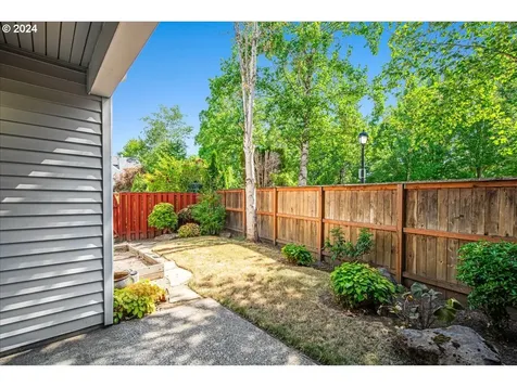 2910 Ne 13th Drive Hillsboro OR 97124