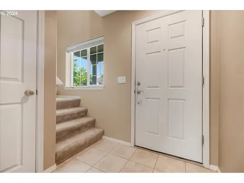 2910 Ne 13th Drive Hillsboro OR 97124