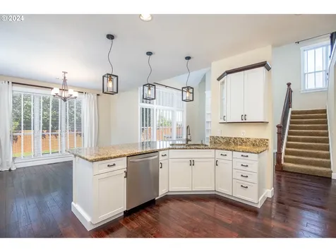 16401 Hunter Avenue Oregon City OR 97045