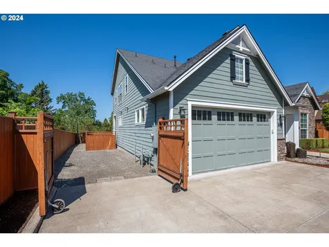 16401 Hunter Avenue Oregon City OR 97045
