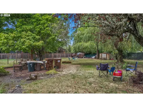 1517 SE Spruce Street Hillsboro OR 97123