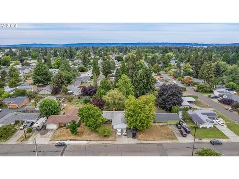 1517 SE Spruce Street Hillsboro OR 97123