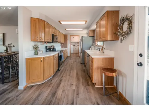 7914 Ne Royal Street Vancouver WA 98662