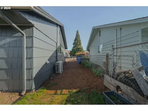 7914 Ne Royal Street Vancouver WA 98662