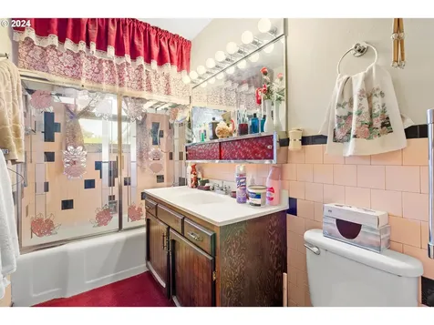 14431 SE Morrison Street Portland OR 97233