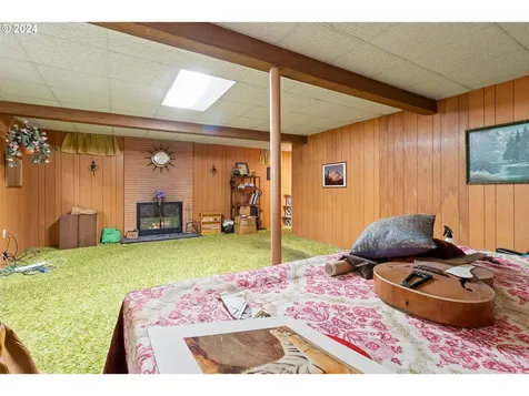 14431 SE Morrison Street Portland OR 97233