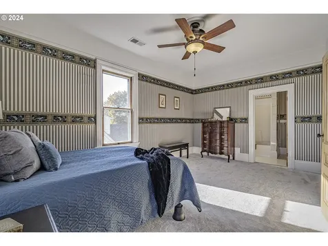 135 SE 6th Avenue Hillsboro OR 97123