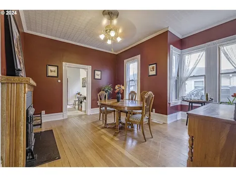 135 SE 6th Avenue Hillsboro OR 97123