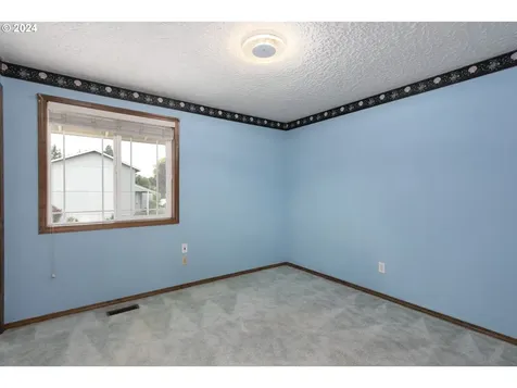 12213 Nw 10th Avenue Vancouver WA 98685