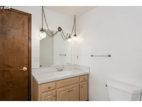 12213 Nw 10th Avenue Vancouver WA 98685