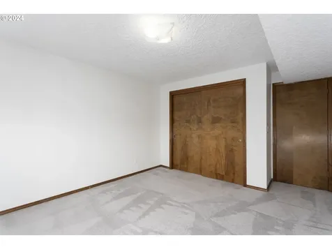 12213 Nw 10th Avenue Vancouver WA 98685