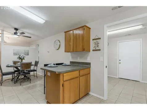 238 NW Sagan Loop Sheridan OR 97378